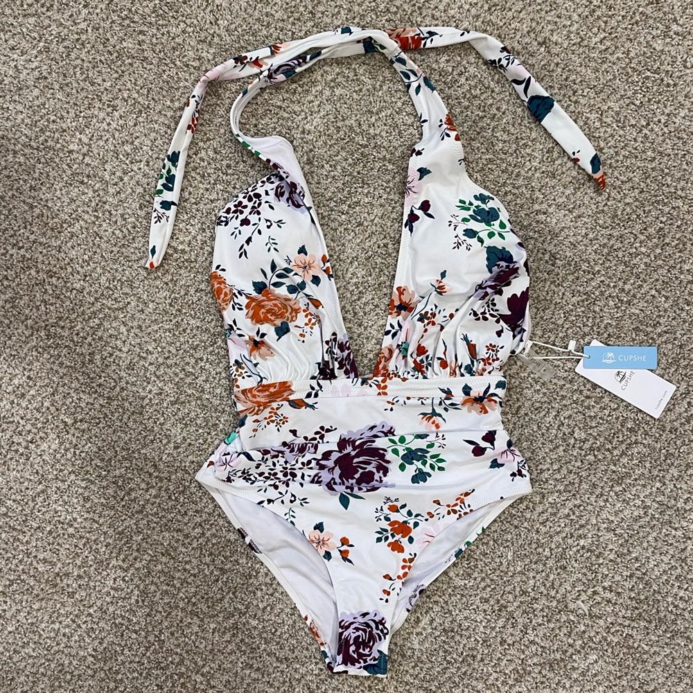 NWT Cupshe One Piece Swimsuit